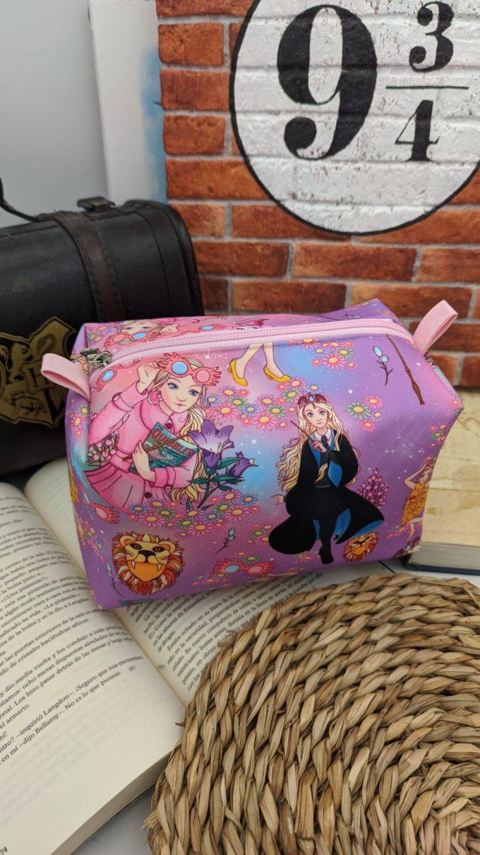 Neceser cuadrado impermeable Lovegood - Harry Potter